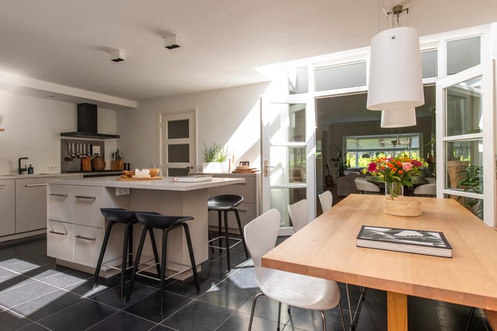 Photo 20 of Bredaseweg 408