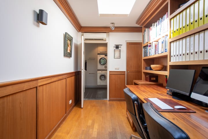 Photo 24 of Bredaseweg 408