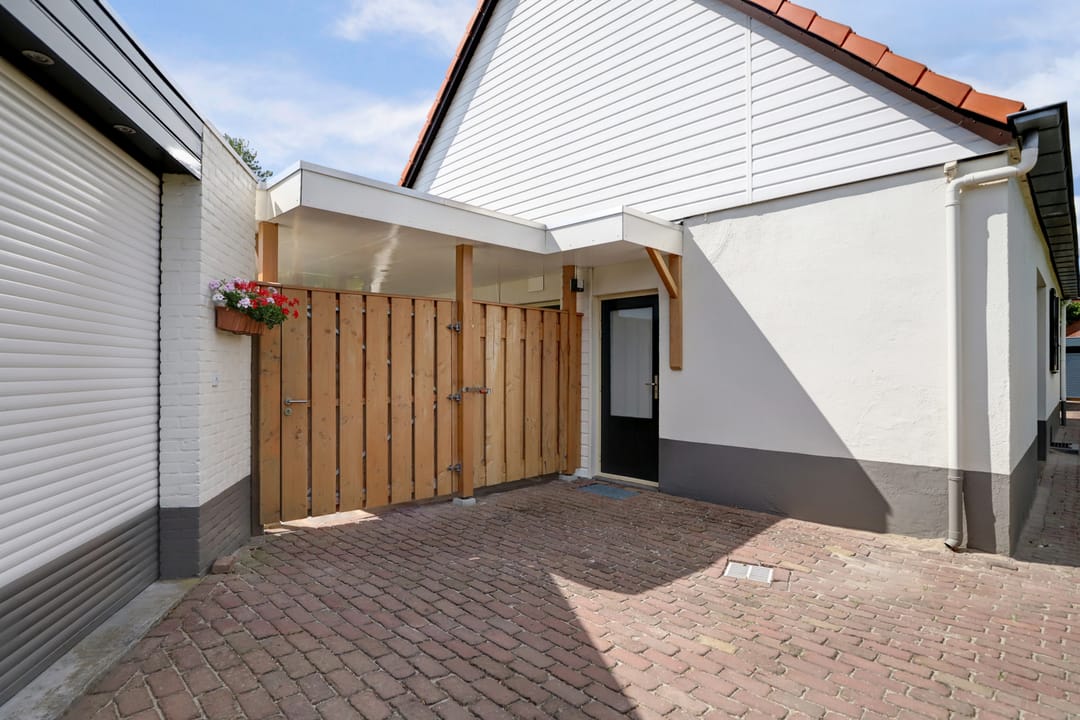 Photo 41 of Kruisstraat 6