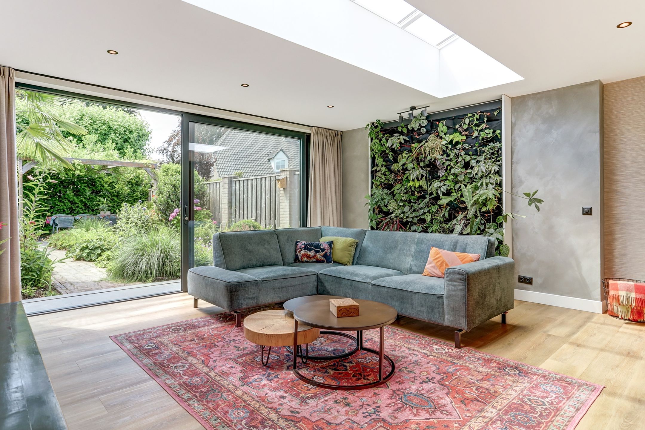 Photo 3 of Gentiaan 6