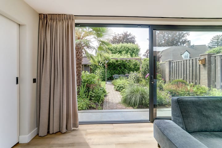 Photo 8 of Gentiaan 6