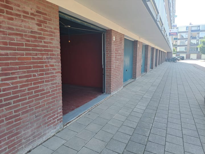 Foto 3 van Gedenklaan 20