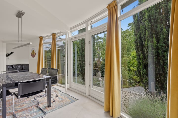 Photo 10 of Aziëring 14