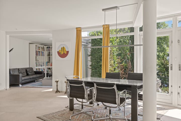 Photo 11 of Aziëring 14