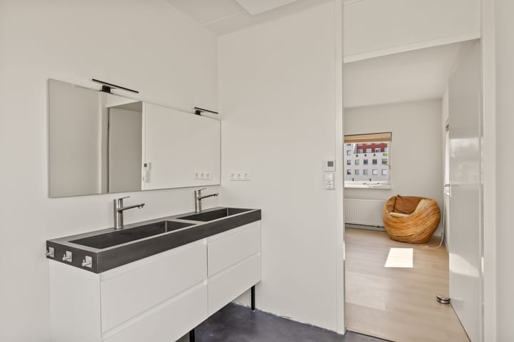 Photo 34 of Aziëring 14