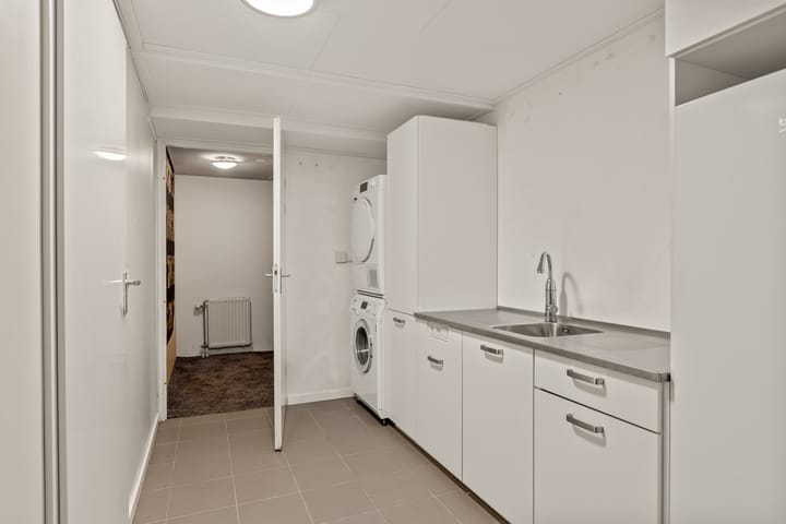 Photo 47 of Aziëring 14