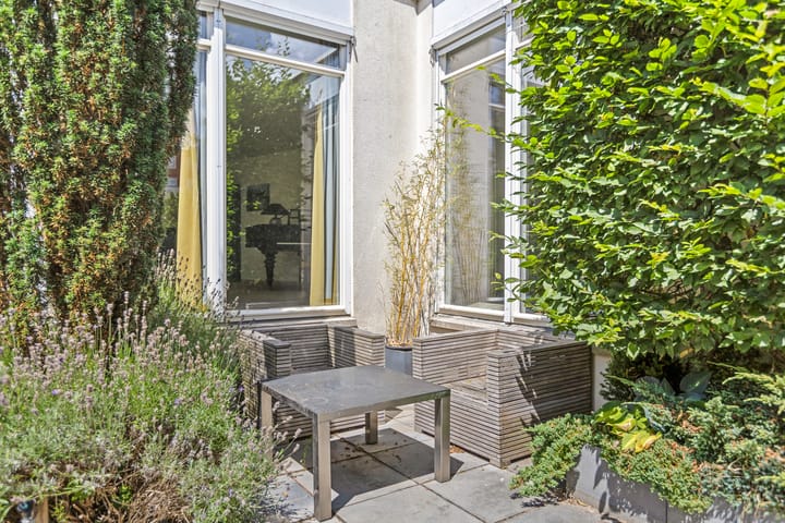 Photo 56 of Aziëring 14