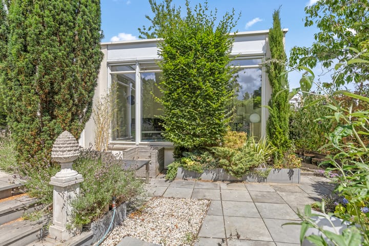 Photo 59 of Aziëring 14