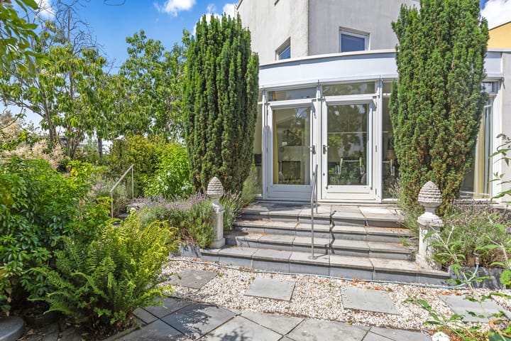 Photo 60 of Aziëring 14