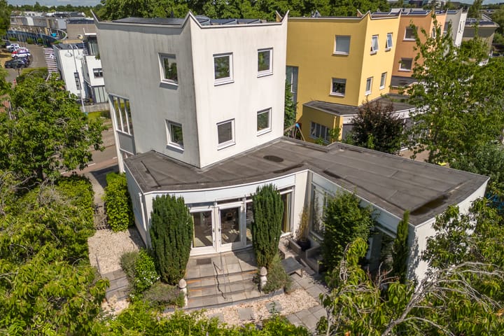 Photo 62 of Aziëring 14