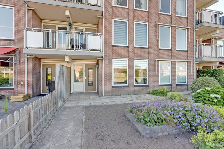 Foto 24 van Schutstraat 103