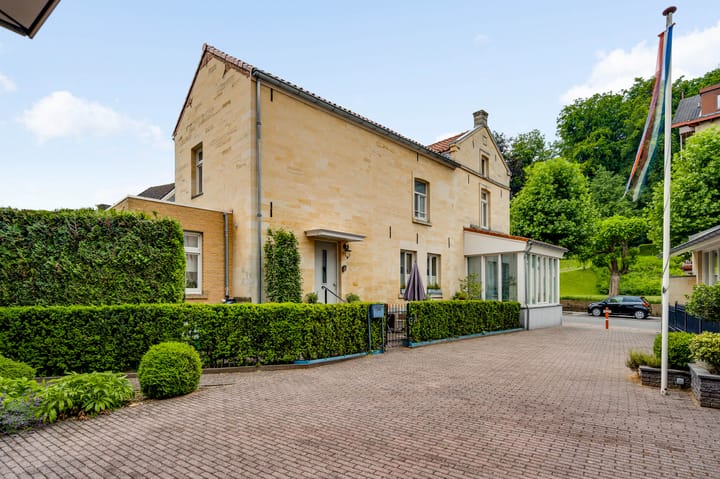 Foto 1 van Neerhem 111-A