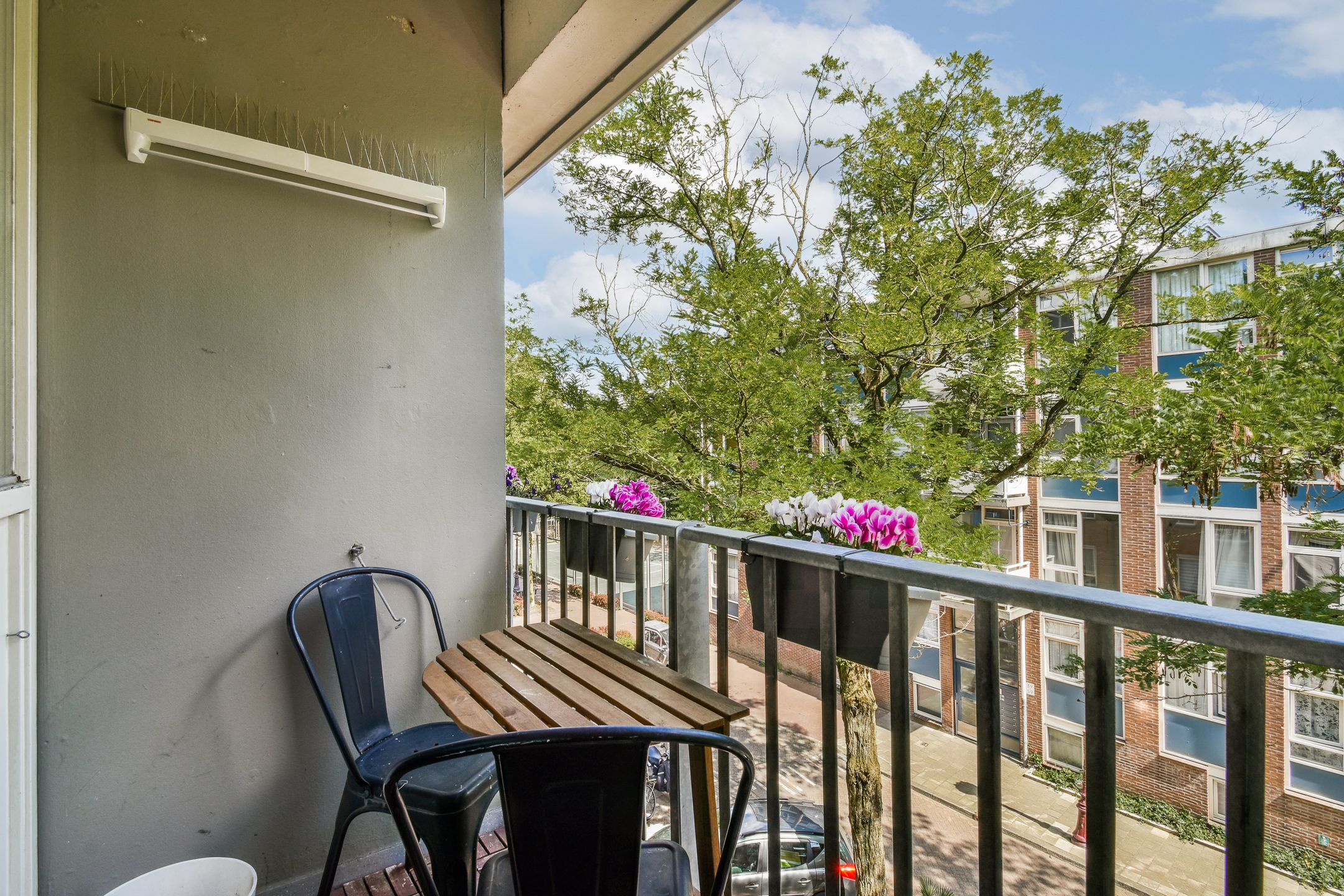 Photo 9 of Van Beuningenstraat 28-C