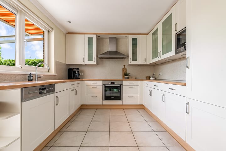 Foto 12 van Simone Signoretstraat 43