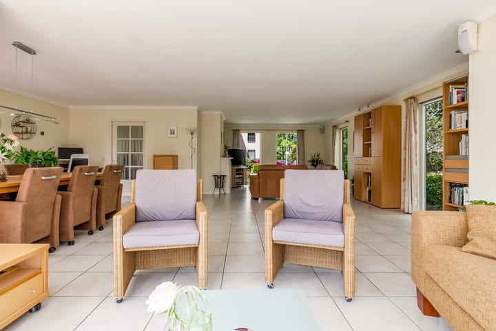 Foto 21 van Simone Signoretstraat 43