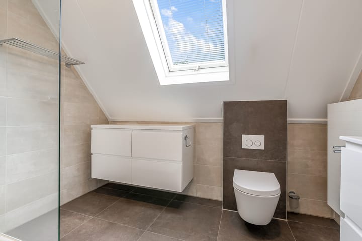 Foto 41 van Simone Signoretstraat 43