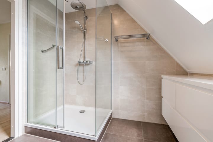 Foto 42 van Simone Signoretstraat 43