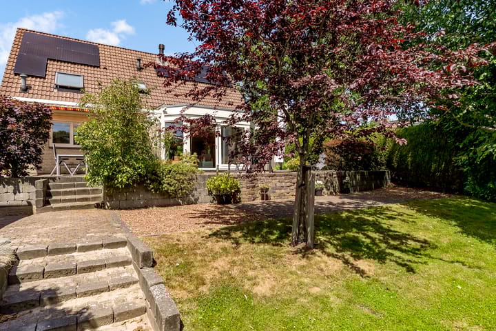 Foto 47 van Simone Signoretstraat 43