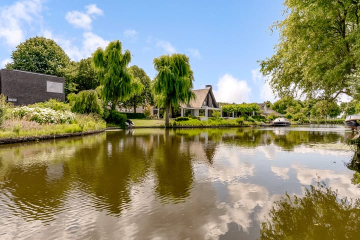 Foto 57 van Simone Signoretstraat 43