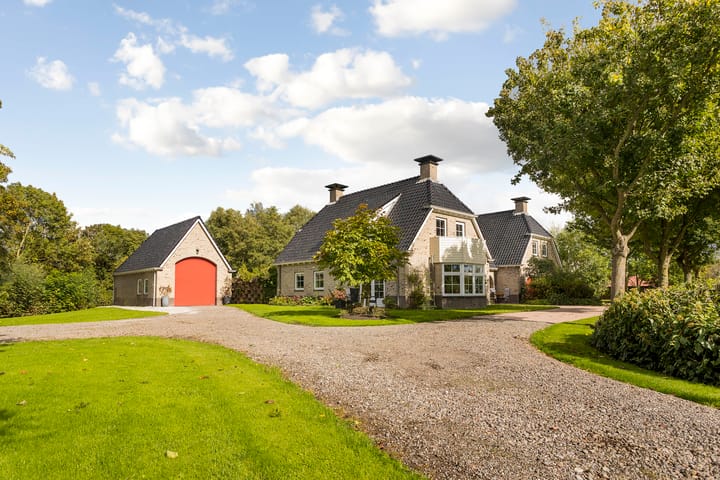 Photo 14 of Hoptille 4-A