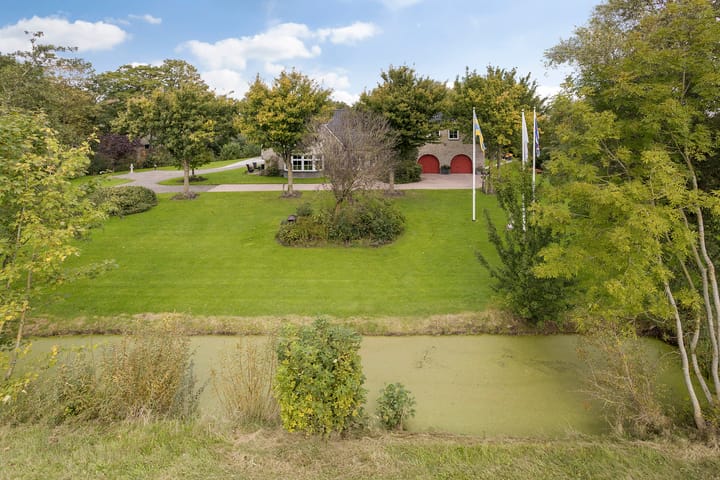 Photo 20 of Hoptille 4-A