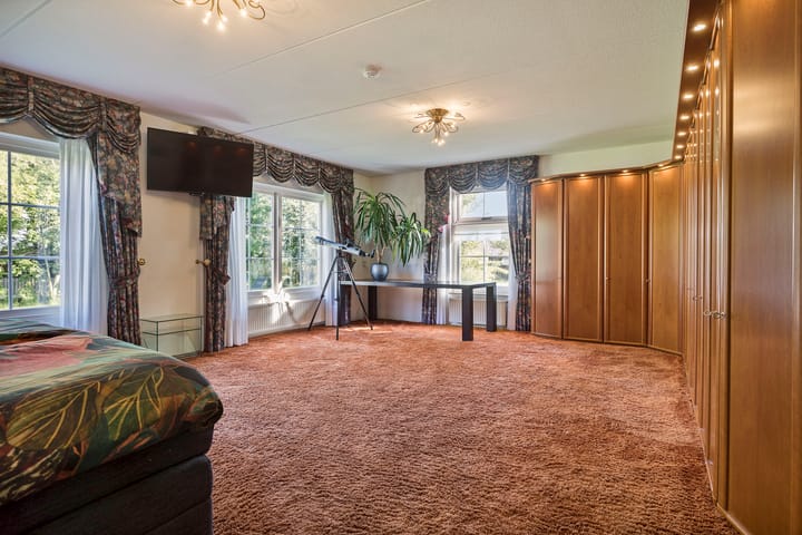 Photo 27 of Hoptille 4-A