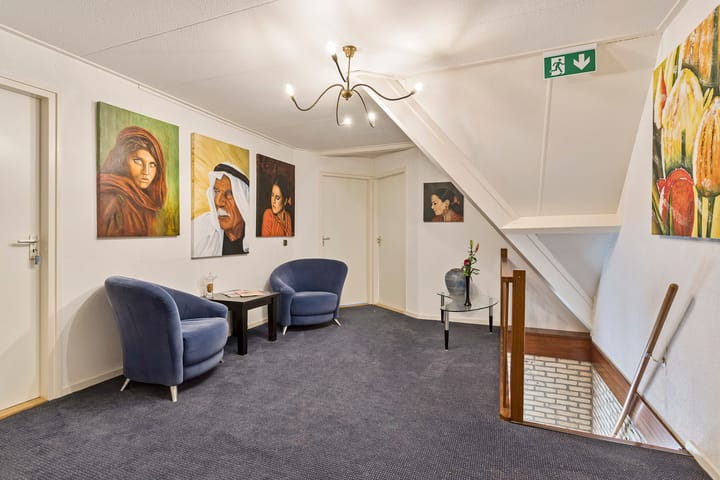 Photo 35 of Hoptille 4-A