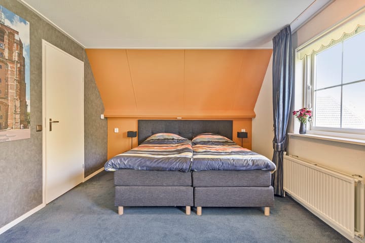 Photo 36 of Hoptille 4-A