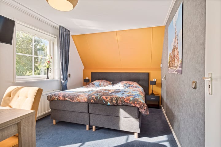 Photo 39 of Hoptille 4-A