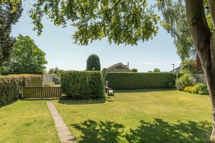 Foto 2 van De Vriehof 33