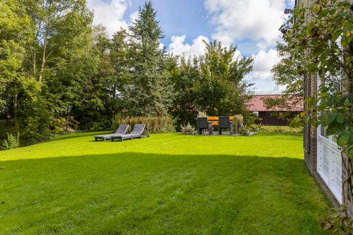 Photo 59 of Hoptille 4-A