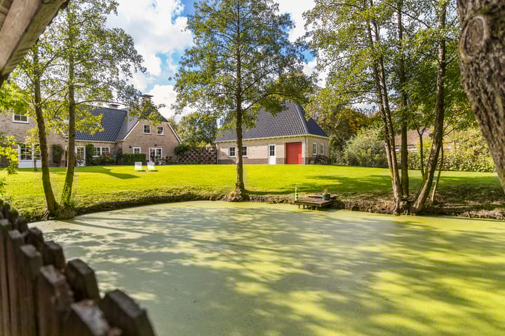 Photo 66 of Hoptille 4-A