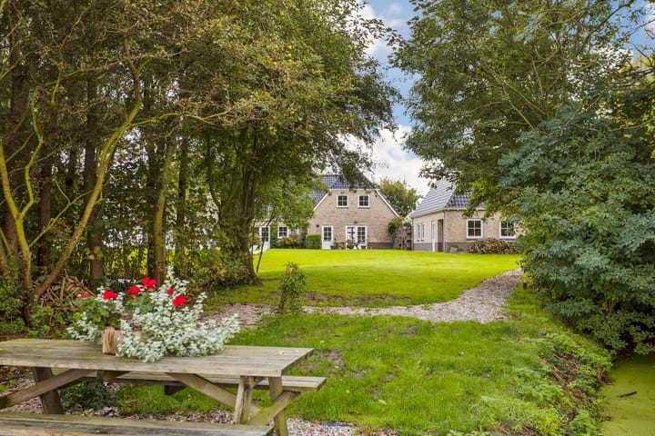 Photo 74 of Hoptille 4-A