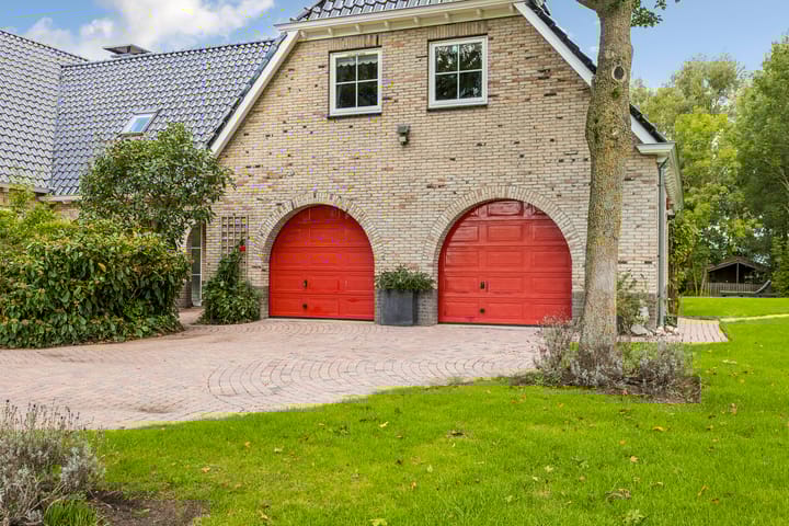 Photo 79 of Hoptille 4-A