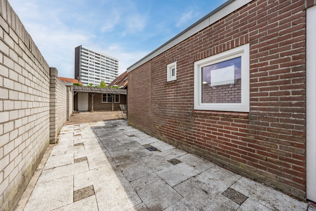 Photo 28 of Hoefstraat 42