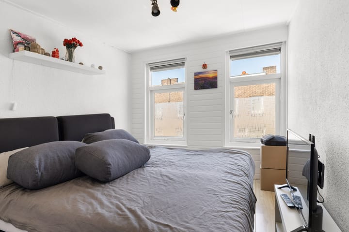 Foto 10 van Graaf van Bloisstraat 64