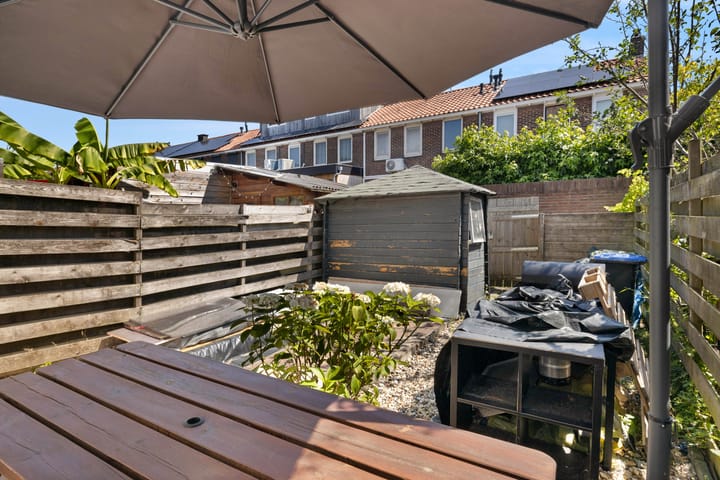 Foto 17 van Graaf van Bloisstraat 64