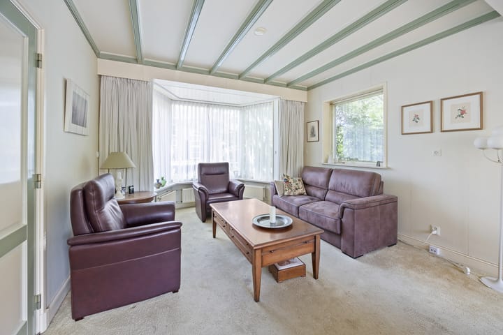 Photo 2 of Bernhardstraat 25