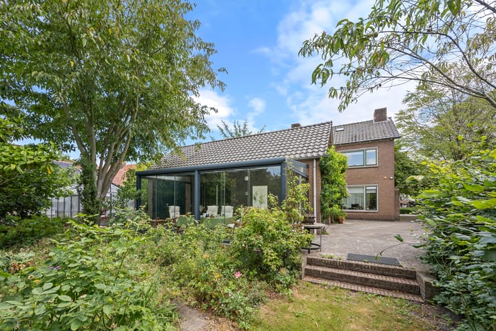 Foto 4 van Bernhardstraat 25