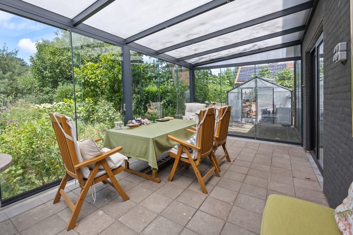 Photo 46 of Bernhardstraat 25