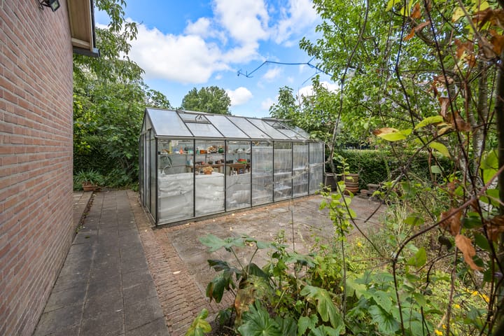 Photo 50 of Bernhardstraat 25