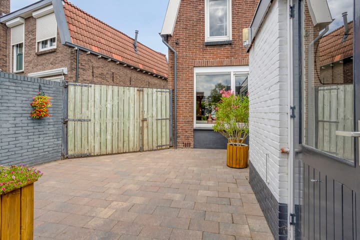 Foto 27 van Tulpenstraat 11