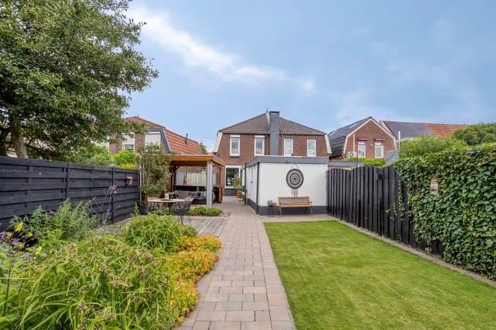 Foto 33 van Tulpenstraat 11