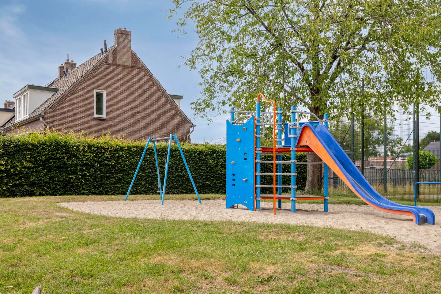 Foto 35 van Tulpenstraat 11