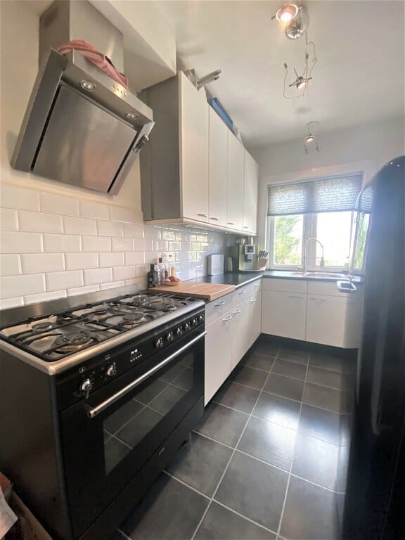 Foto 11 van Rijksstraatweg 49-A