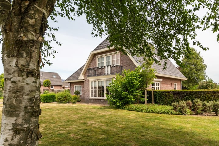 Foto 56 van Hogebrinksestraat 2