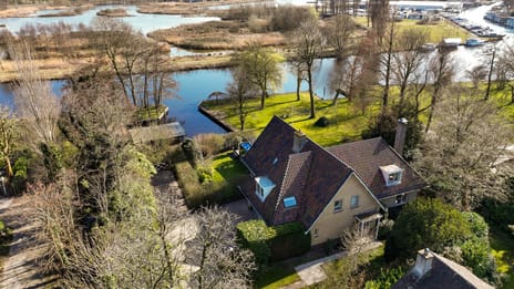 Warmonderhek 3 tertiary image