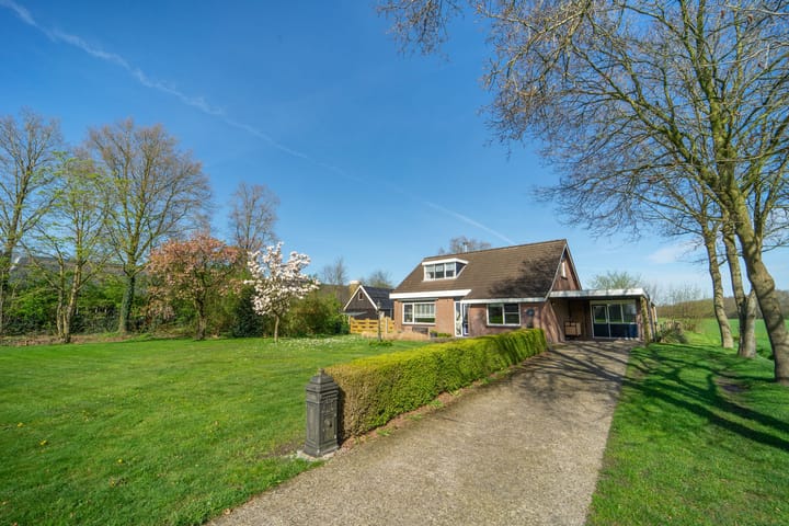 Foto 2 van Luxemburg 7-B