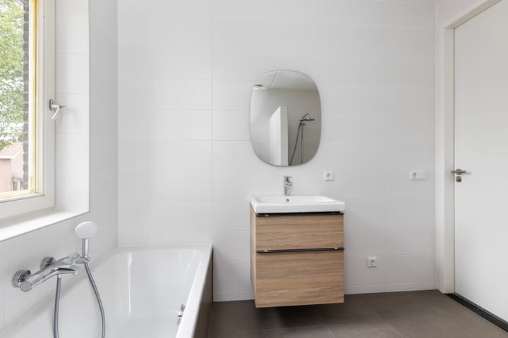 Foto 21 van Hortensiastraat 10-B