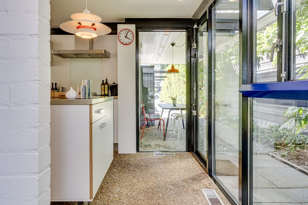 Photo 16 of Veenendaalsestraatweg 10-A